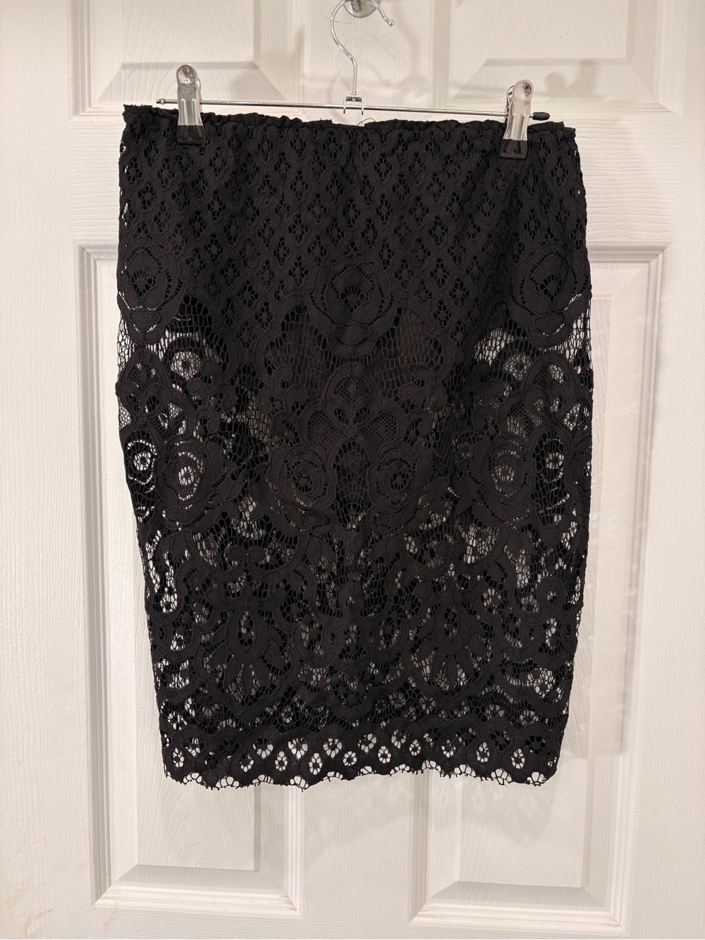 Black Floral Lace Overlay Pencil Skirt Size L